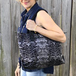 STELLA & DOT Tribal Print Canvas Bag